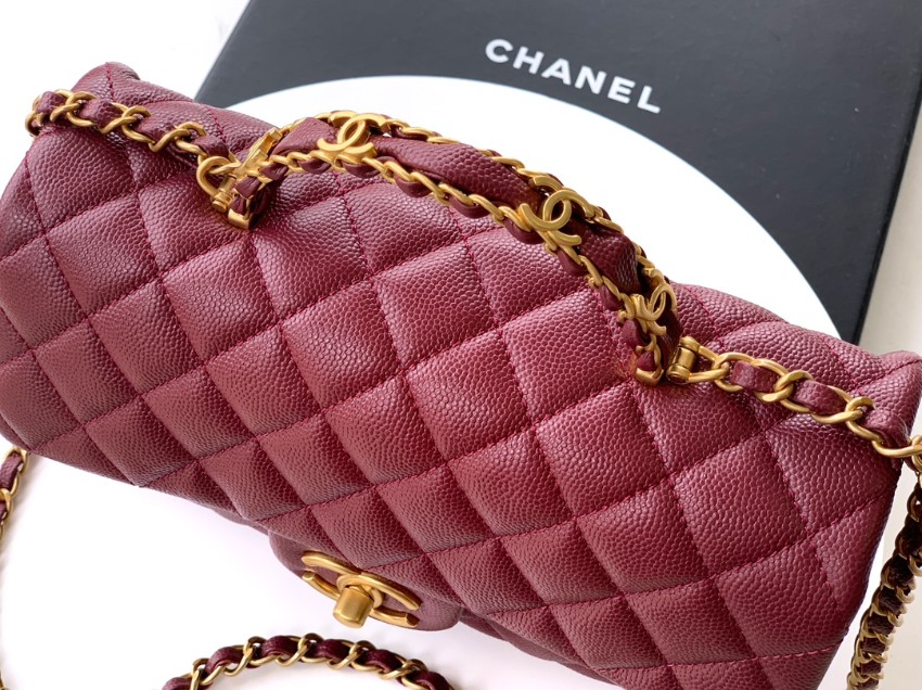 シャネル 並行輸入品 クラシックフラップ コンパクトバッグ ボルドー キルティング加工 上品デザイン AS5702_2