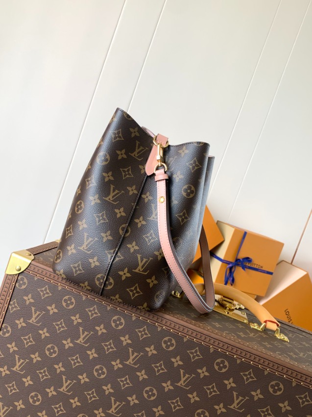 ルイヴィトン 並行輸入品 ネオノエ ショルダーバッグ モノグラム ピンク レディース 人気モデル M44022_4