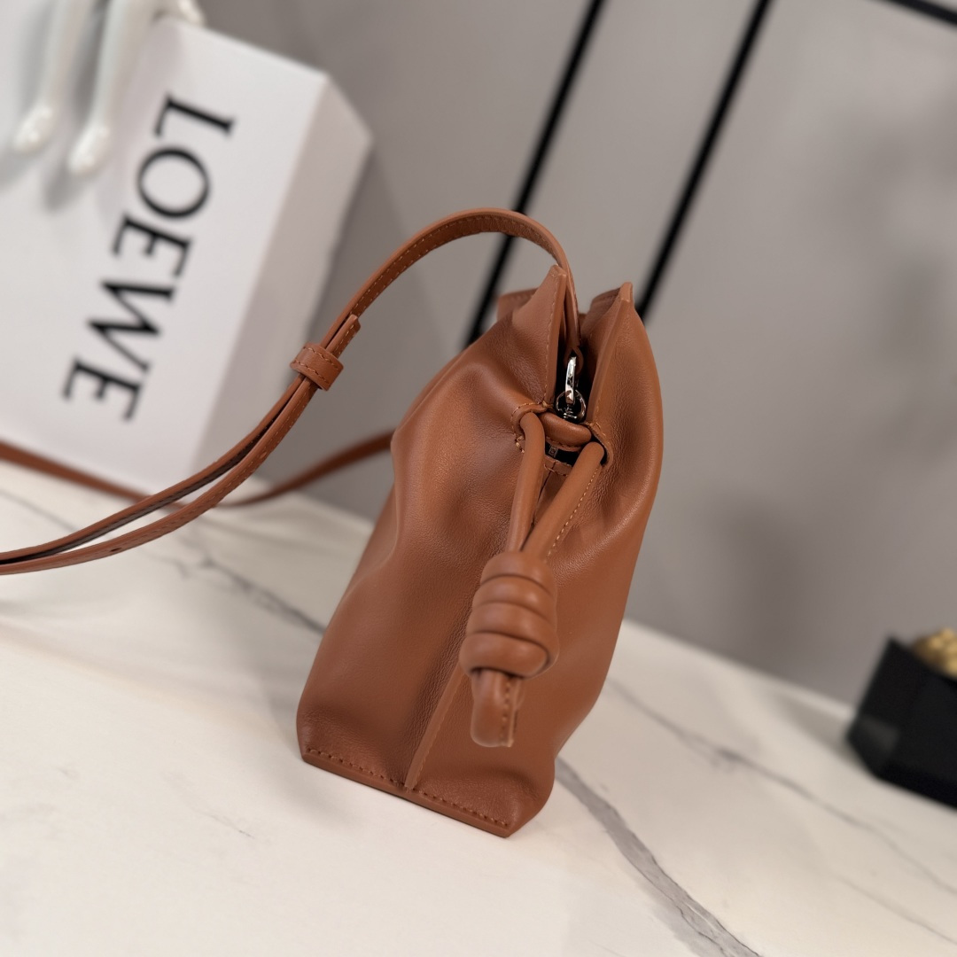 ロエベ n級品 フラメンコ ショルダーバッグ ブラウン レディース 売れ筋 通販_6