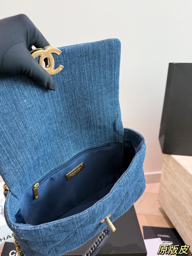 シャネル n級品 シャネル19 デニムチェーンバッグ ネイビー 人気モデル_8