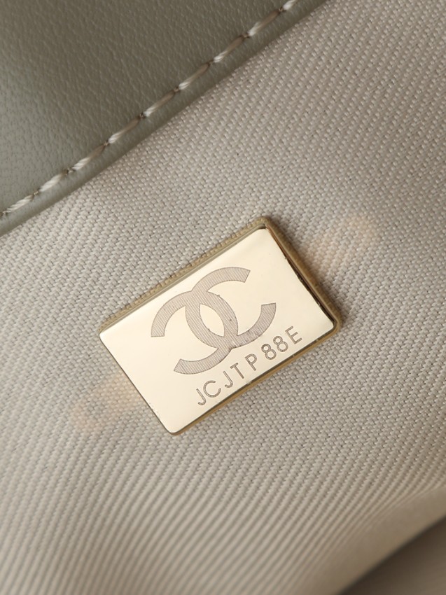 シャネル スーパーコピー シャネル19 コンパクトバッグ グレー 人気モデル_2