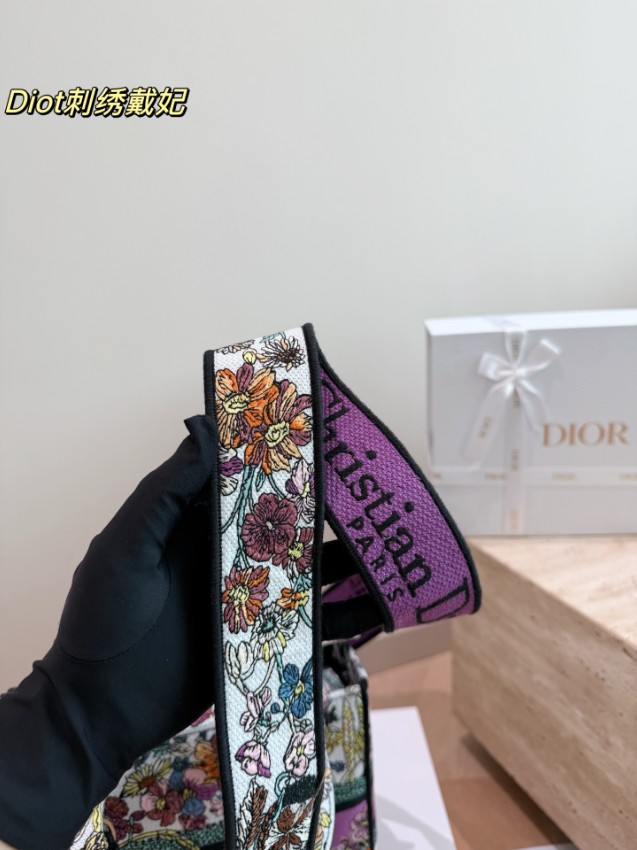 ディオール スーパーコピー 届く レディディオール フラワー刺繍ハンドバッグ マルチカラー レディース 売れ筋_2