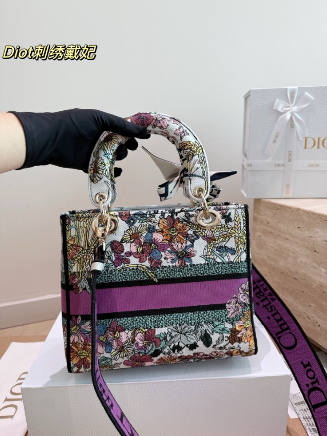 ディオール スーパーコピー 届く レディディオール フラワー刺繍ハンドバッグ マルチカラー レディース 売れ筋_5