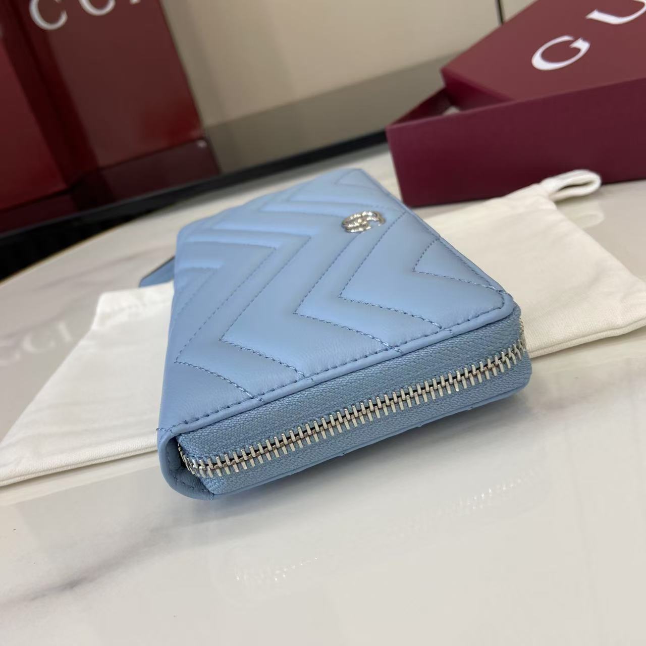 グッチ スーパーコピー GGマーモント ラウンドジップ長財布 ライトブルー レディース 定番 837758_7