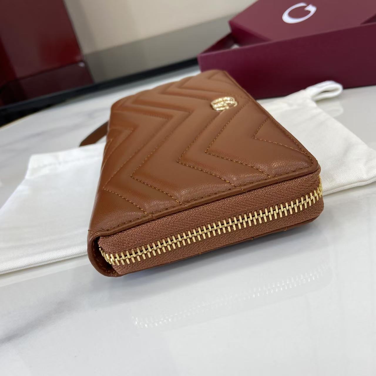 グッチ 並行輸入品 GGマーモント ラウンドジップ長財布 ブラウン レディース 通販 837758_2