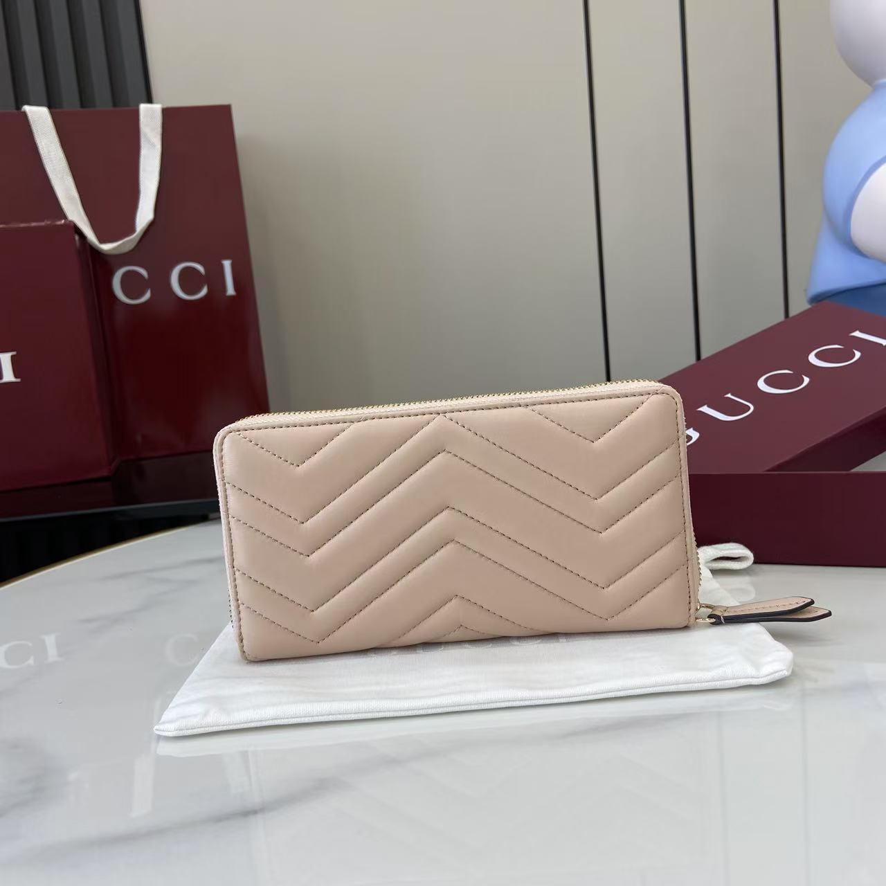 グッチ スーパーコピー 届く GGマーモント ラウンドジップ長財布 ベージュ レディース 人気モデル 837758_7