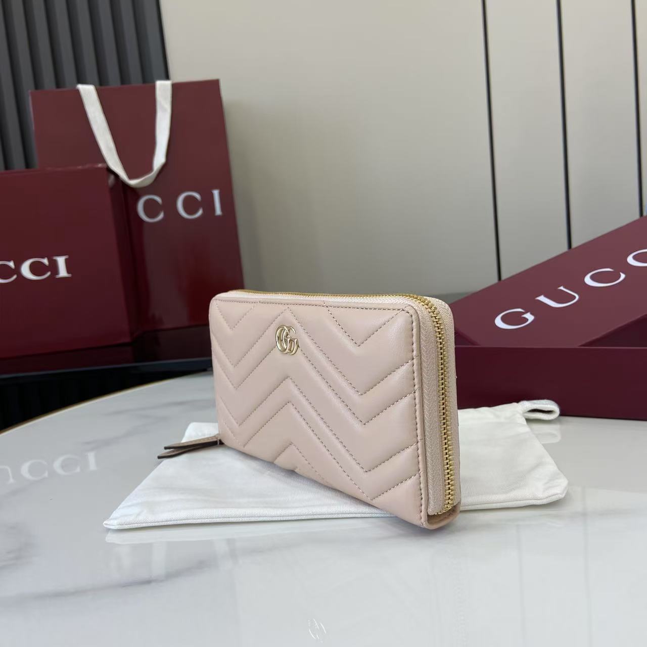 グッチ スーパーコピー 届く GGマーモント ラウンドジップ長財布 ベージュ レディース 人気モデル 837758_11