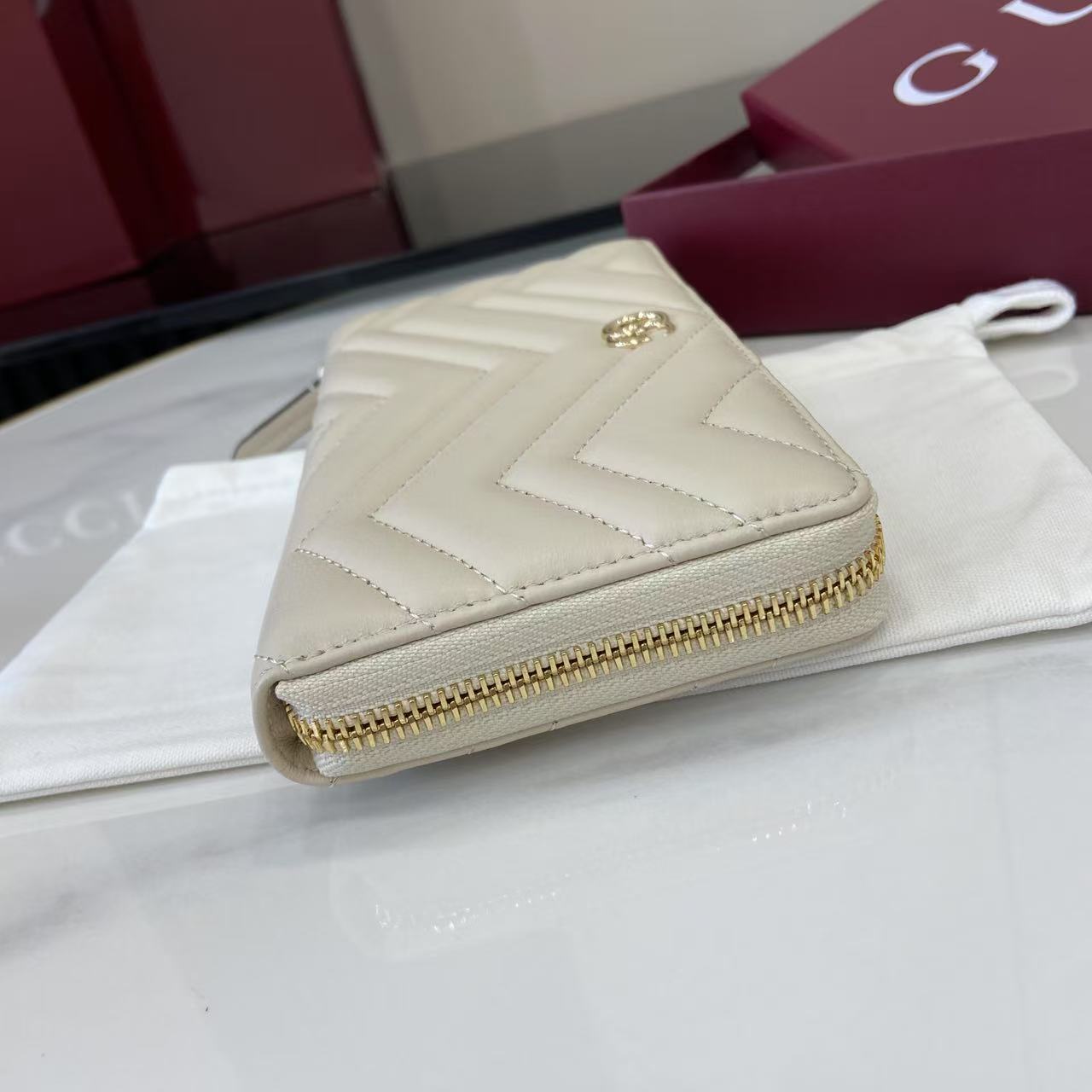 グッチ スーパーコピー GGマーモント ラウンドジップ長財布 アイボリー レディース 売れ筋 837758_9