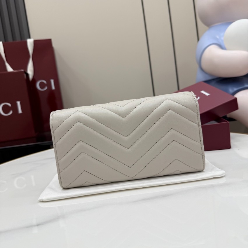 グッチ スーパーコピー 届く GGマーモント フラップ長財布 コンチネンタルウォレット ホワイト 売れ筋 443436_4