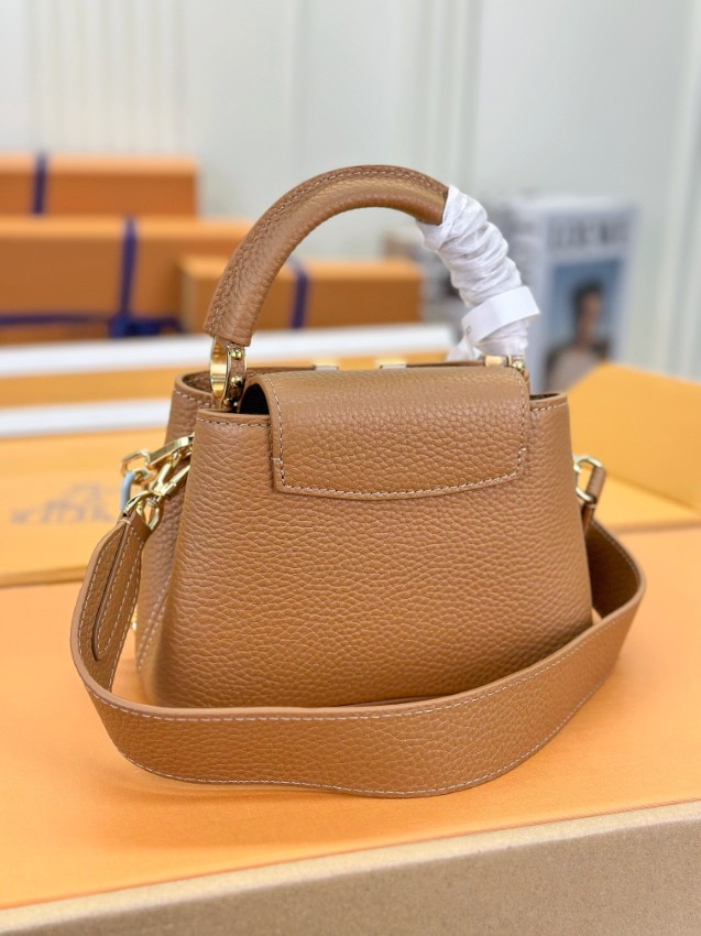 ルイヴィトン スーパーコピー カプシーヌ ミニバッグ ブラウン チェーン付き上品デザイン M21798_4