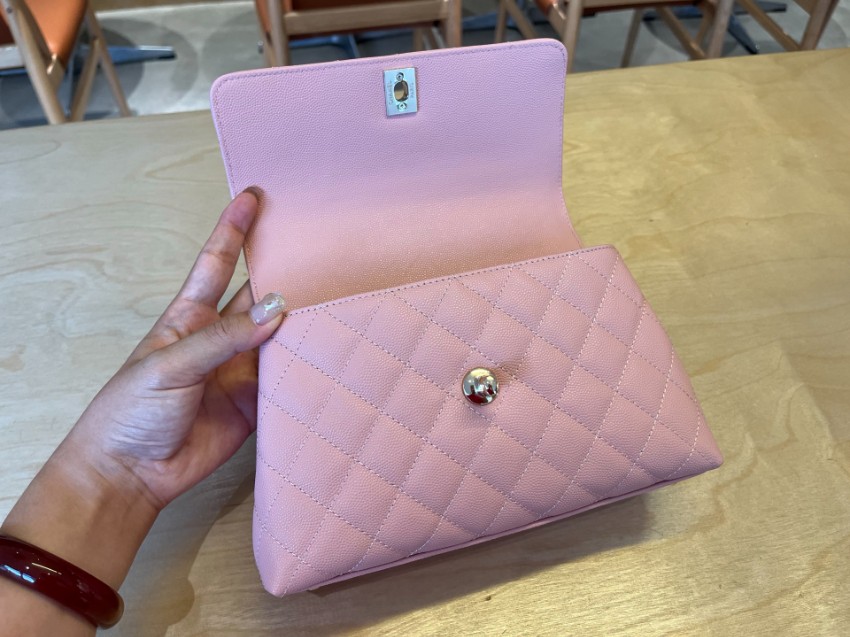 シャネル スーパーコピー ココハンドル ハンドバッグ ピンク キルティングレザー 2WAYミニバッグ 上品モデル_9