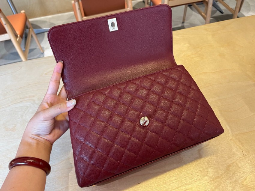 シャネル ブランド コピー ココハンドル ハンドバッグ ボルドー キルティングレザー 上品チェーンバッグ 92991_8