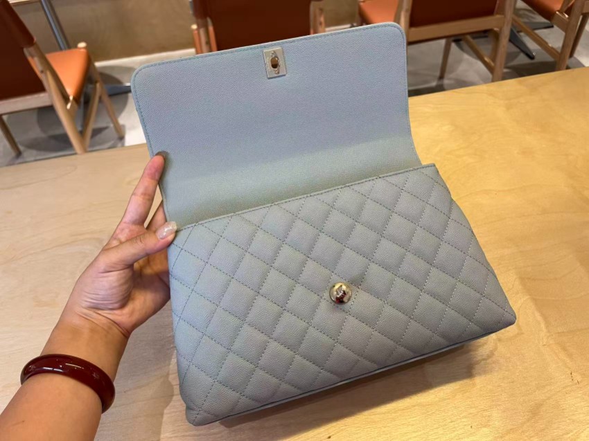 シャネル スーパーコピー 届く ココハンドル キルティング ハンドバッグ ブルー 上品仕上げ 92991_3