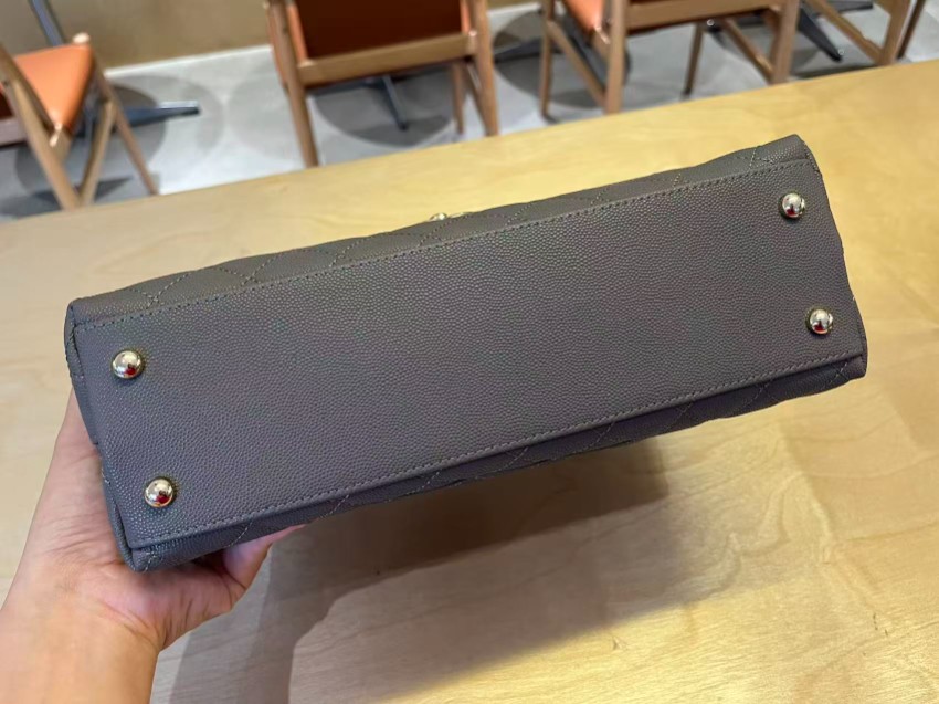 シャネル スーパーコピー ココハンドル キルティング ハンドバッグ グレー 上品スタイル 92991_5