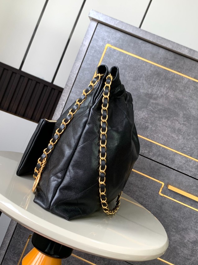シャネル スーパーコピー シャネル22 ハンドバッグ ブラックグレインレザー ゴールドチェーン_1