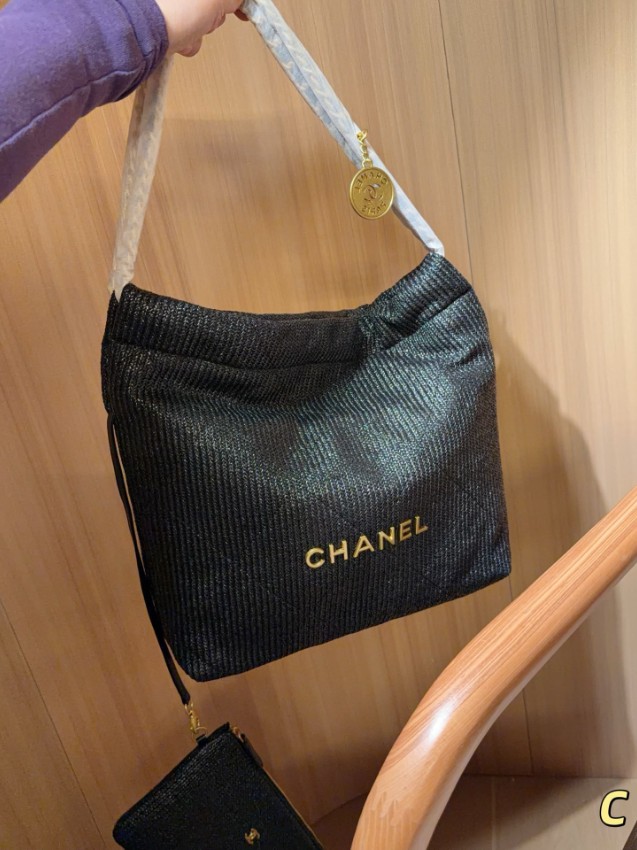 シャネル スーパーコピー シャネル22 トートバッグ ブラック編み込み素材 ポーチ付き ゴールドロゴ_1