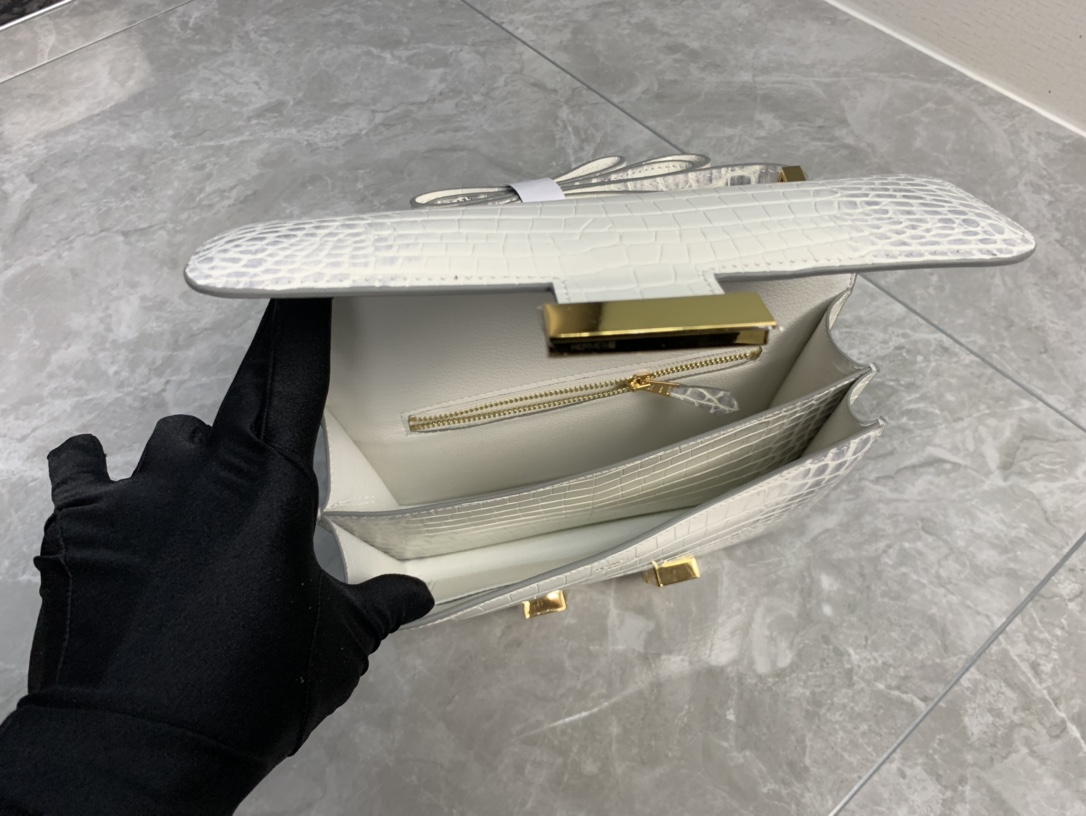エルメス n級品 コンスタンス クロコ型押しショルダーバッグ ホワイト ゴールド金具_3