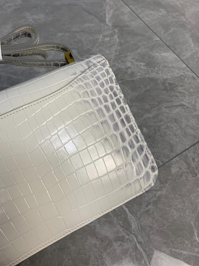 エルメス n級品 コンスタンス クロコ型押しショルダーバッグ ホワイト ゴールド金具_1