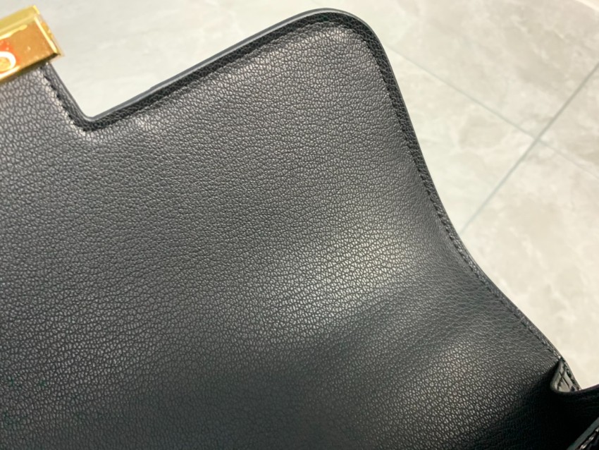 エルメス 並行輸入品 コンスタンス クロコ型押しショルダーバッグ ブラック ゴールド金具_1