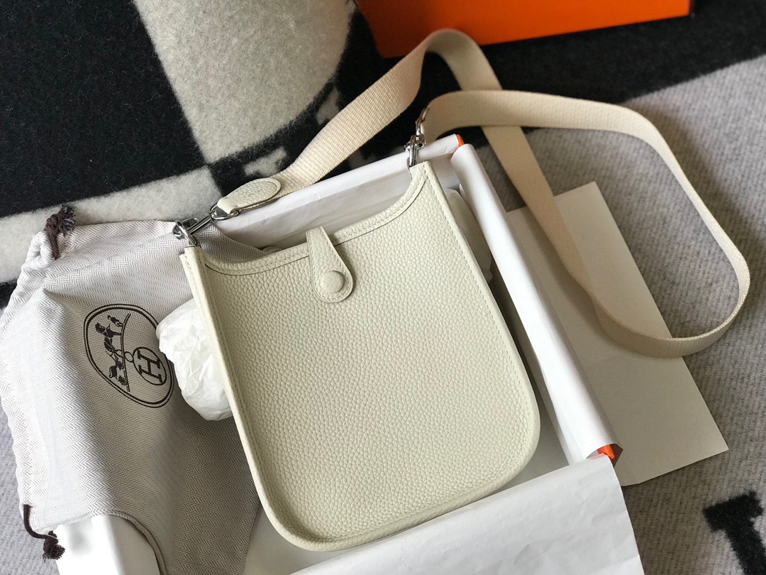 エルメス スーパーコピー エヴリン ミニバッグ アイボリー パンチングロゴ 上品デザイン_2