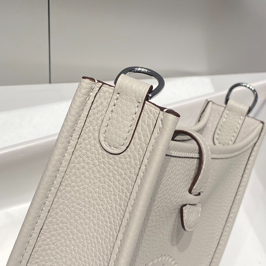 エルメス スーパーコピー エヴリン ミニバッグ レザー アイボリー系 ナチュラル上品モデル 定番人気_4