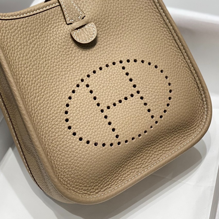 エルメス n級品 エヴリン ミニバッグ レザー ベージュ系 ナチュラルカラー 上品人気_6