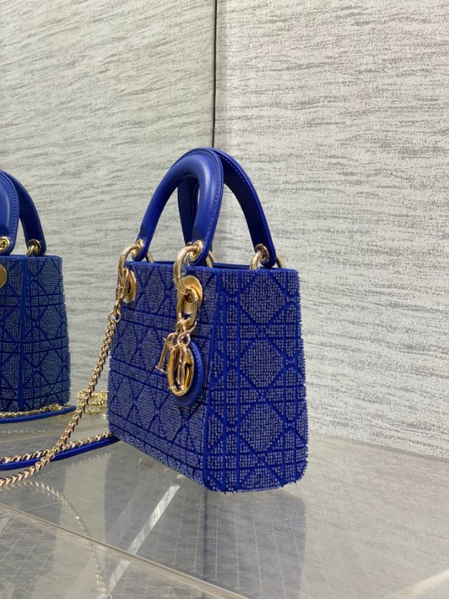 ディオール n級品 レディディオール コンパクトバッグ ブルー ビジュー刺繍 ゴールド金具 エレガントデザイン_9