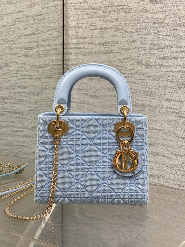 ディオール スーパーコピー レディディオール ミニバッグ ライトブルー カナージュ刺繍 ゴールド金具 清涼感デザイン_4