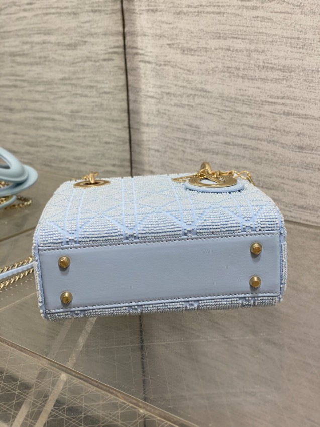 ディオール スーパーコピー レディディオール ミニバッグ ライトブルー カナージュ刺繍 ゴールド金具 清涼感デザイン_2