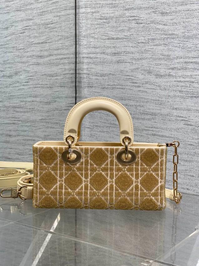 ディオール スーパーコピー レディディオール 2WAYミニバッグ ベージュ カナージュ刺繍 ゴールド金具 上品デザイン_7