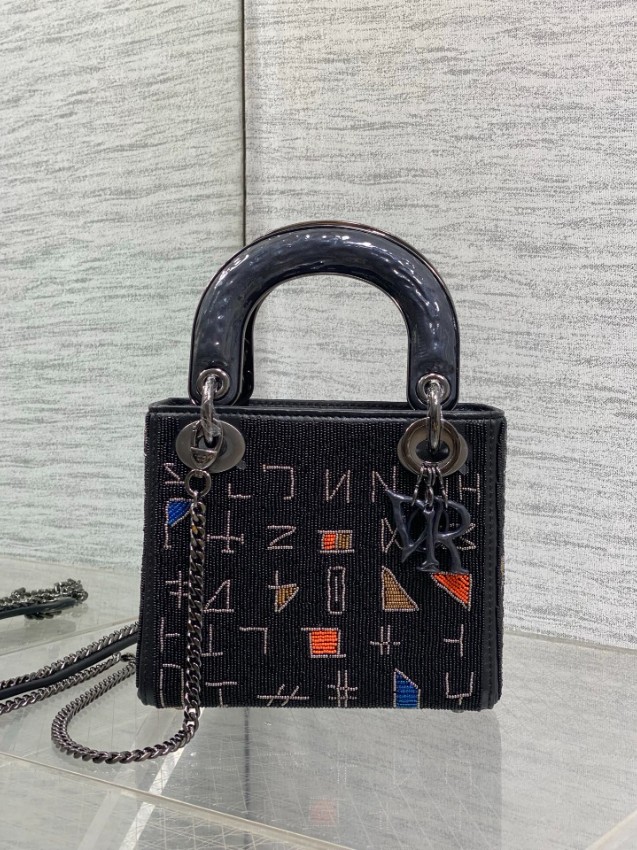 ディオール 並行輸入品 レディディオール ミニバッグ 2WAYハンドバッグ ブラック系 刺繍ロゴ 幾何学デザイン_2
