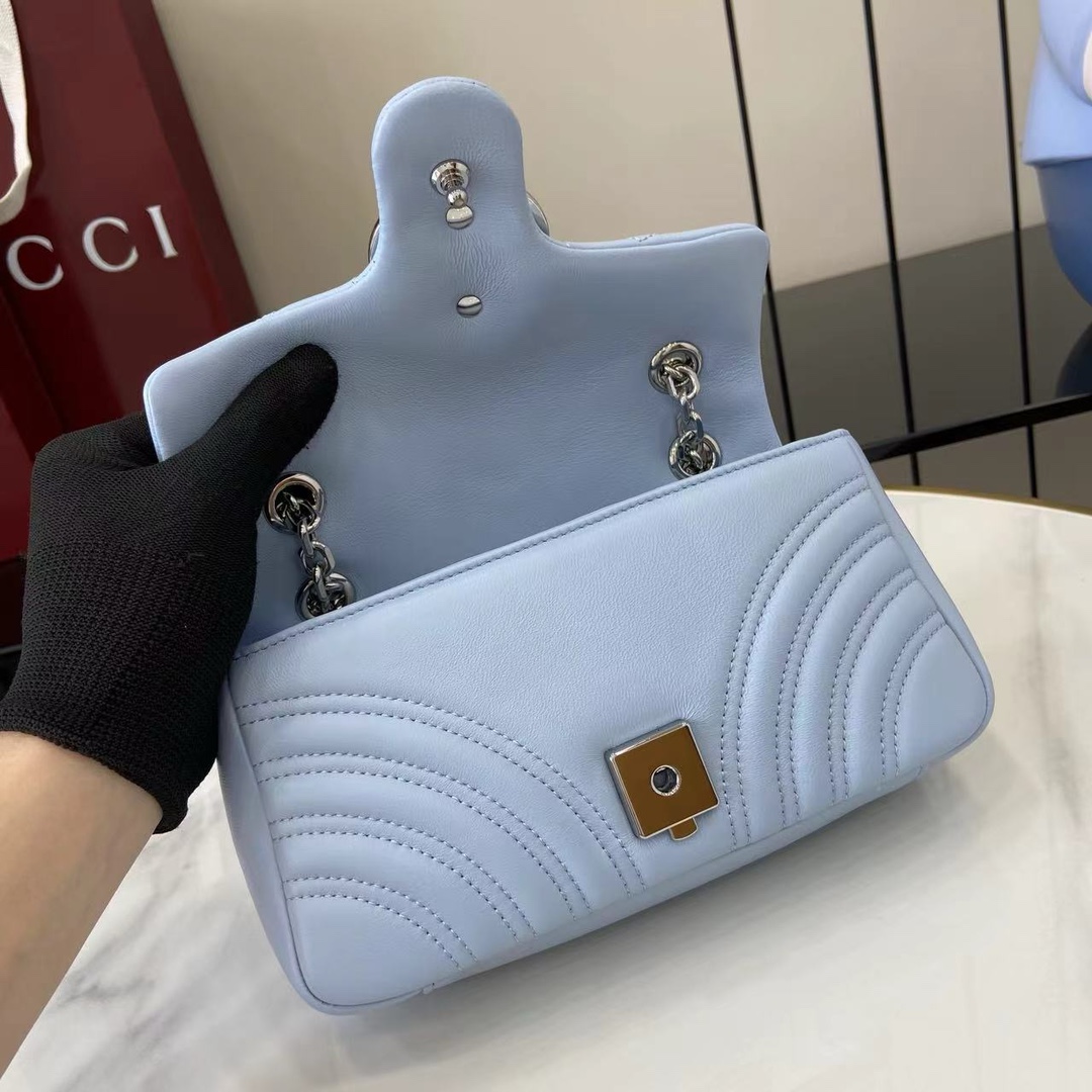 グッチ 並行輸入品 GGマーモント ミニバッグ ライトブルー キルティングチェーンショルダー 837280_2