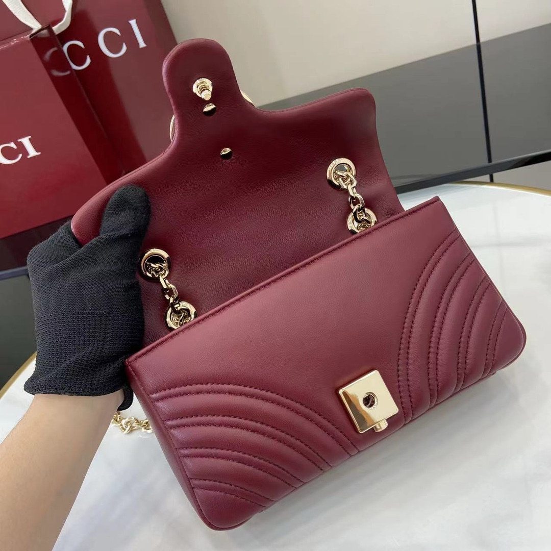 グッチ コピー GGマーモント コンパクトバッグ ボルドー キルティングチェーンショルダー 837280_9