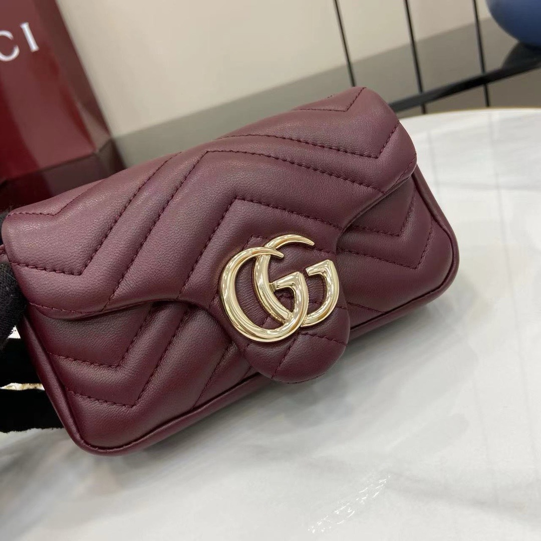 グッチ コピー GGマーモント ミニバッグ ボルドー 上品キルティングチェーンデザイン 841290_6