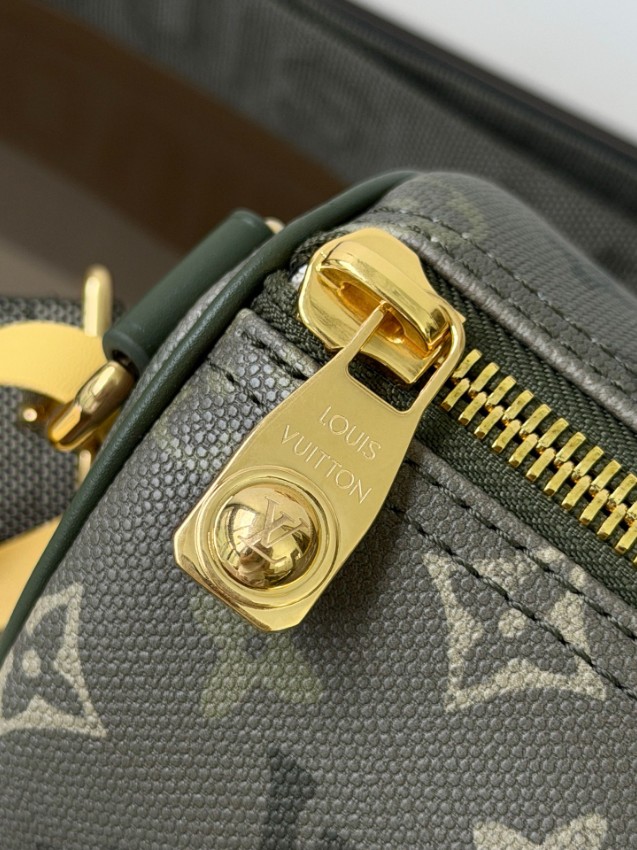ルイ・ヴィトン n級品 キーポル モノグラム ミニボストンバッグ カーキ ダークグリーンコンビ M26930_2