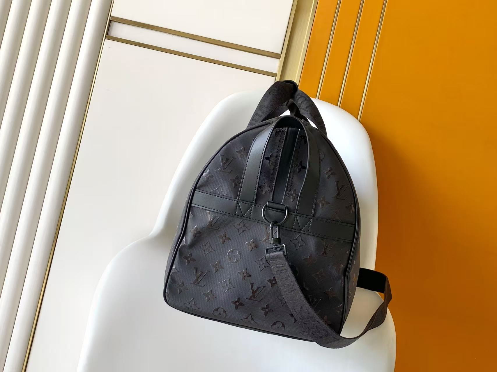 ルイ・ヴィトン 並行輸入品 キーポル モノグラム ボストンバッグ ブラック オールブラック仕様 M23786_5