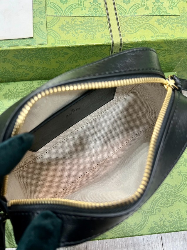 グッチ スーパーコピー 届く ホースビット1955 レザー コンパクトバッグ ブラック ゴールド金具 760196_4