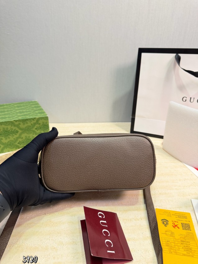 グッチ コピー オフィディア GGスプリーム 2WAYミニバッグ ベージュ×ブラウン ウェブデザイン_5
