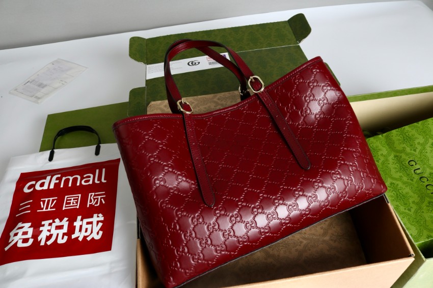 グッチ スーパーコピー オフィディア GGエンボス トートバッグ レッド レザーデザイン 人気モデル 815213_2