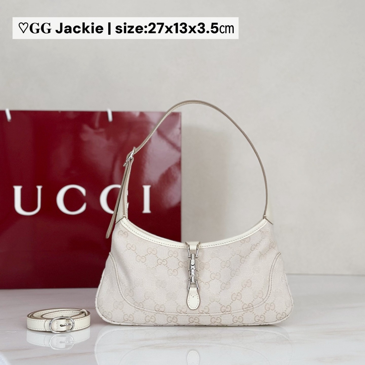 グッチ n級品 ジャッキー1961 2WAYバッグ アイボリー GG柄 横長シルエット シルバー金具 863137_4