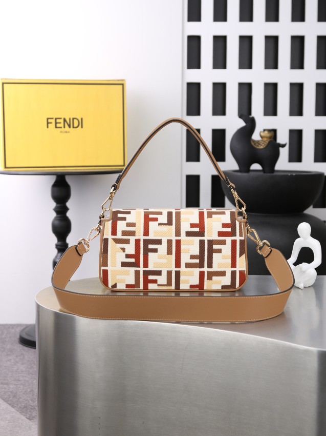 フェンディ スーパーコピー バゲット マルチカラーFF柄 2WAYショルダーバッグ ベージュ ブラウン レッド配色 ゴールド金具 6005_1