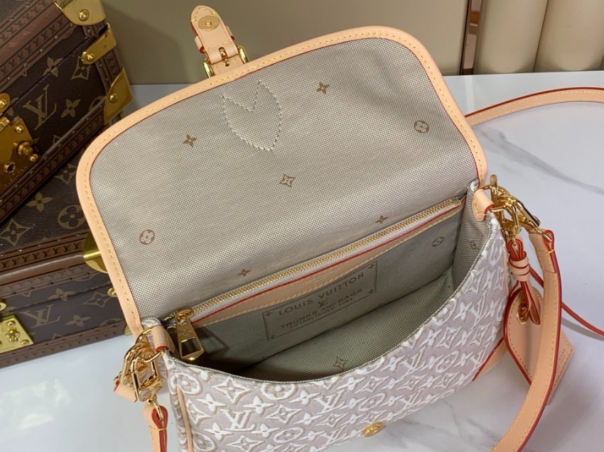 ルイヴィトン コピー ディアンヌ モノグラムジャカード ショルダーバッグ グレージュ ナチュラルレザー切替 m29795_9