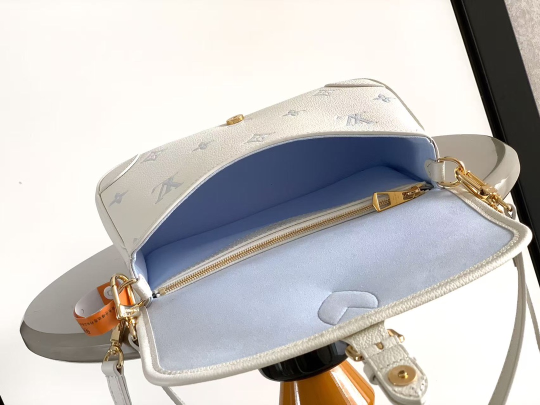 ルイヴィトン n級品 ディアンヌ ミニショルダーバッグ アイボリー 淡いブルーモノグラム ゴールド金具 2WAY m46386 m46388_3