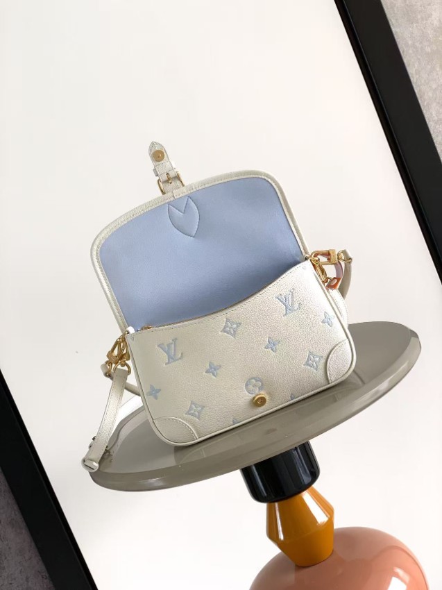 ルイヴィトン n級品 ディアンヌ ミニショルダーバッグ アイボリー 淡いブルーモノグラム ゴールド金具 2WAY m46386 m46388_5