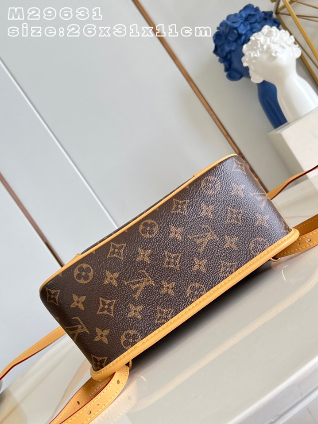 ルイヴィトン 並行輸入品 モノグラム バックパック ブラウン ヌメ革調切替 フラップ式 縦型リュック 上品デザイン M29631_5