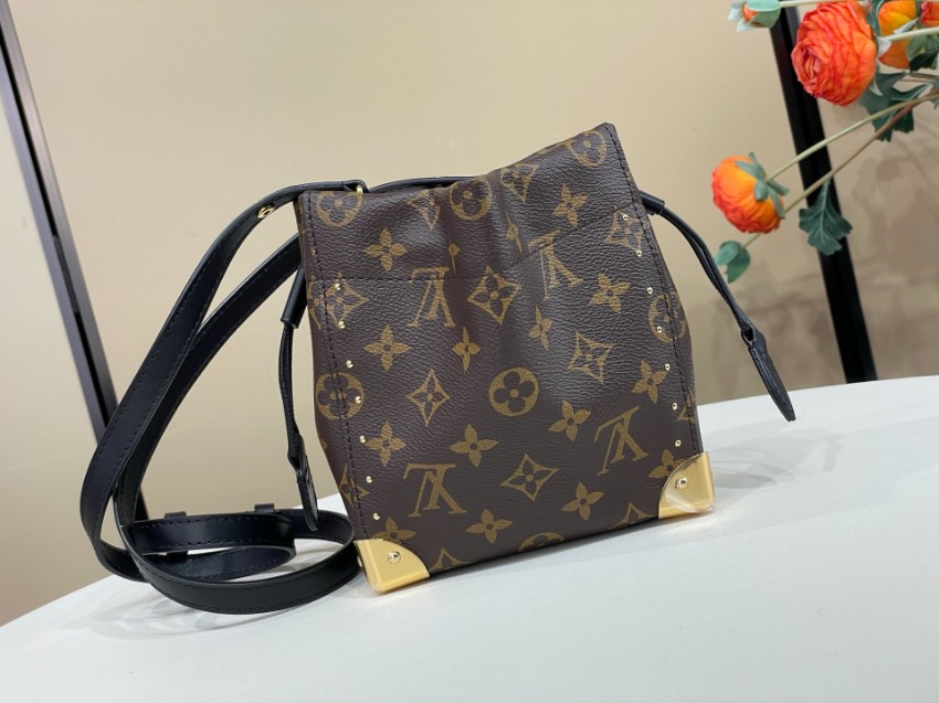 ルイヴィトン n級品 ノエ ミニリュック ブラウン モノグラム柄 ブラックストラップ ゴールドコーナー金具 レディース m29323_4
