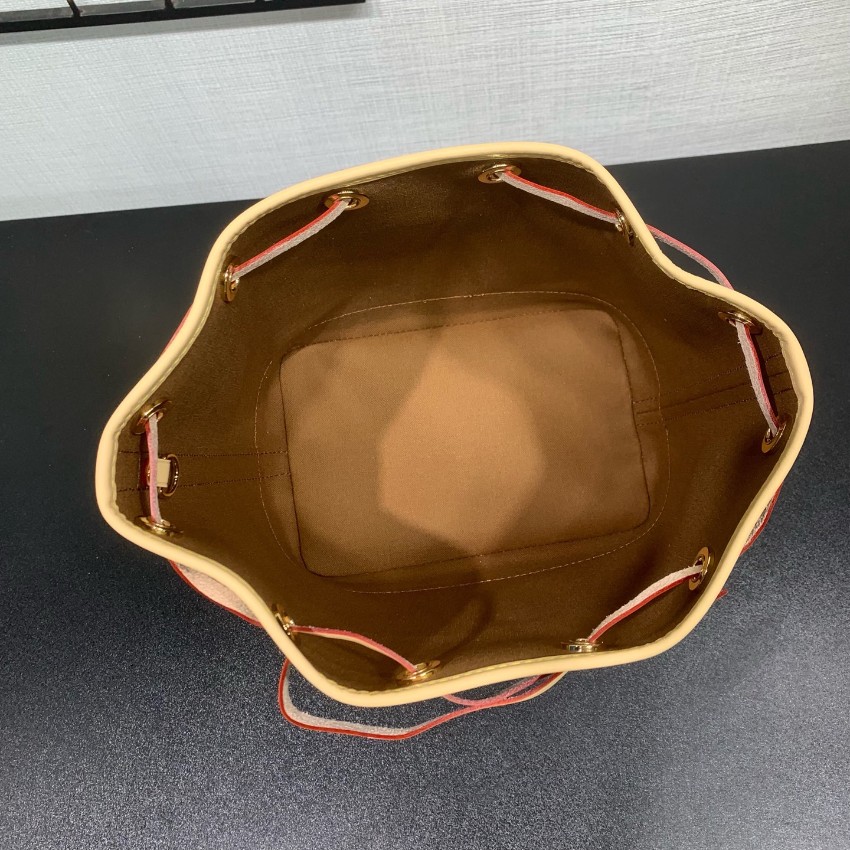 ルイヴィトン n級品 ノエ 巾着ショルダーバッグ ブラウン モノグラム柄 ヌメ革調 ミドルサイズ 肩掛け 注目商品 M46983_6