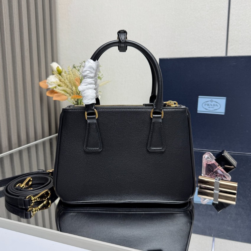 プラダ 並行輸入品 ガレリア ミニハンドバッグ ブラック シボ革調 ゴールド金具 2WAY シンプル上品デザイン 1BA896_4