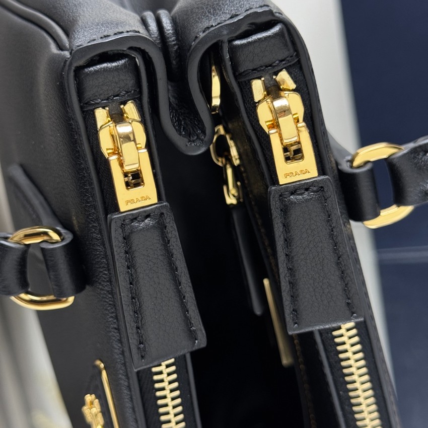 プラダ 並行輸入品 ガレリア ミニハンドバッグ ブラック シボ革調 ゴールド金具 2WAY シンプル上品デザイン 1BA896_9