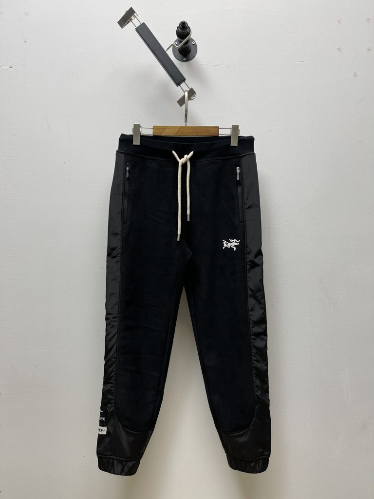 jil sander xアークテリクスアウトレットスプライシングスウェットパンツ